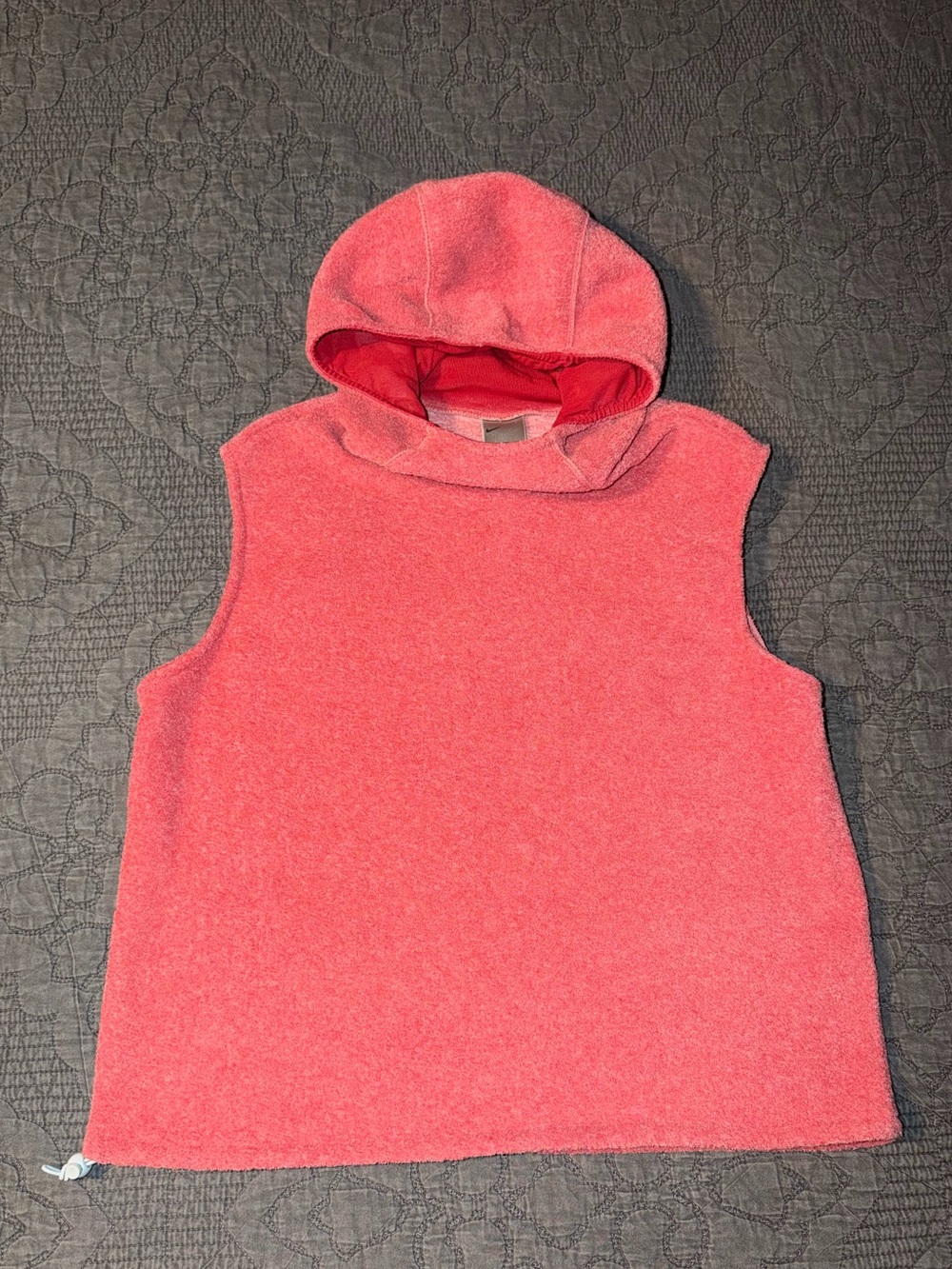Nike Red Hooded Sleeveless Pullover Women’s Size-M